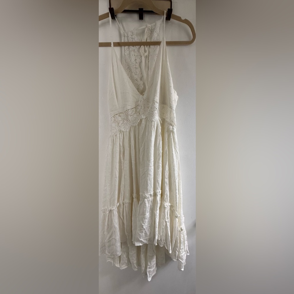 Elegant White Lace Dress